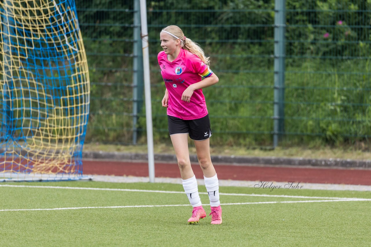 Bild 86 - wCJ Osterroenfelder TSV - VfL Pinneberg : Ergebnis: 0:15